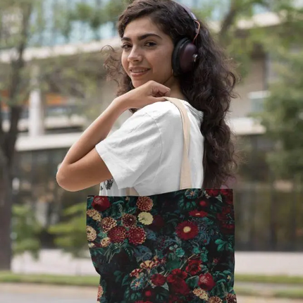 Arenez Tote Bag