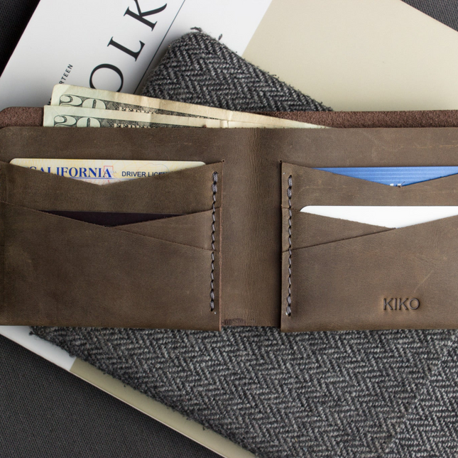 Buck Bifold