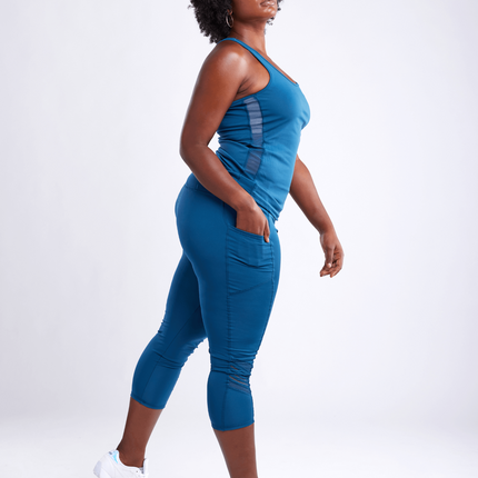 High-Waisted Pilates Leggings with Side Pockets & Mesh Panels