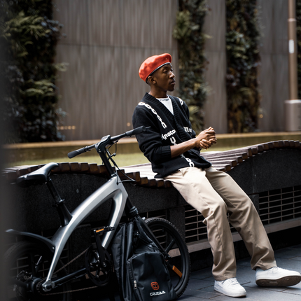 Official Carbon Black E-Bike with Built-in Speakers & Bluetooth (Range up to 60km)