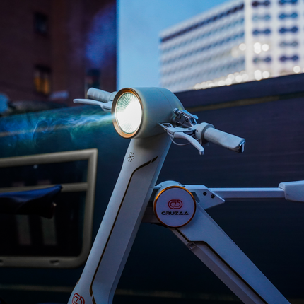 The Cruzaa PRO Electric Scooter - 35km Range & 25kmh Top Speed Cruzaa Built in Bluetooth & Speakers + USB - Racing White