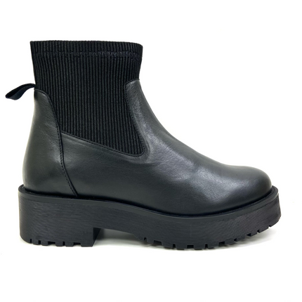 Olivia Black Platform Chelsea
