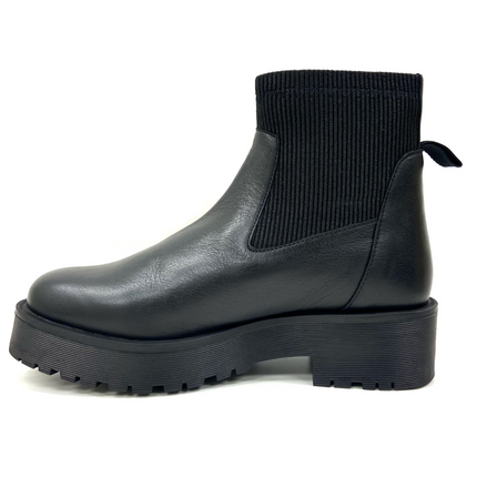 Olivia Black Platform Chelsea