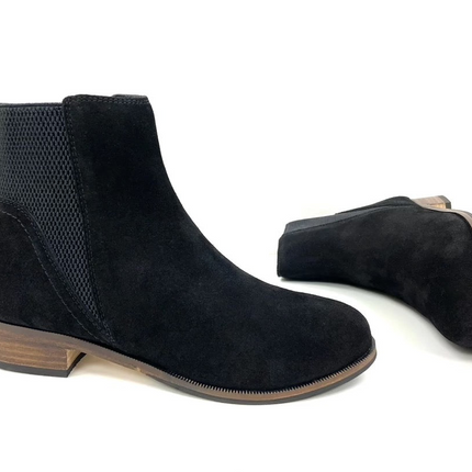 Shari Black Chelsea Bootie