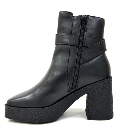 Lara Black Platform High Heels