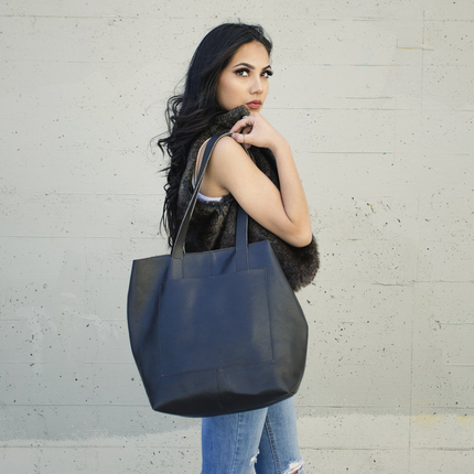 Journalist Tote