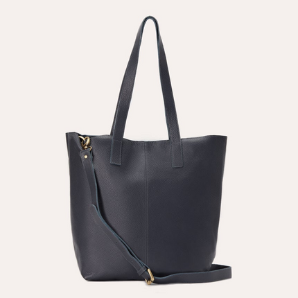 Journalist Tote