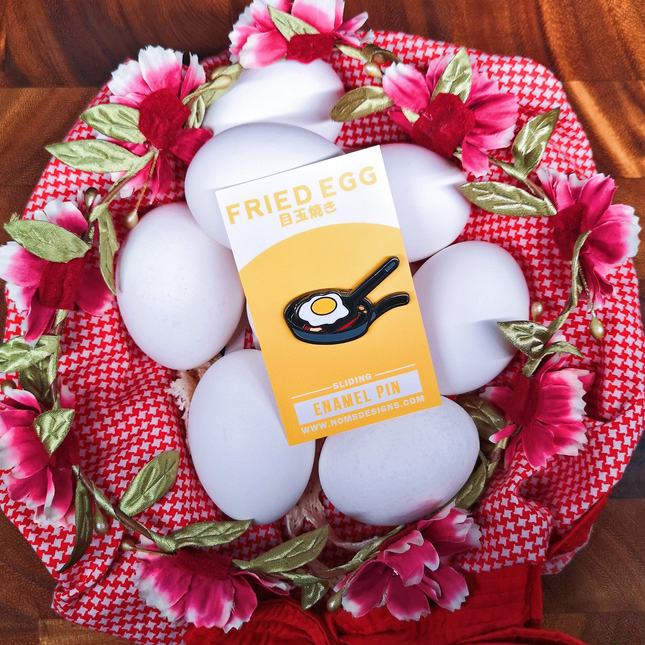 Fried Egg Interactive Sliding Enamel Pin