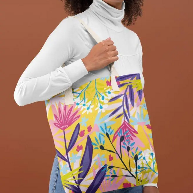 Gwinole Tote Bag