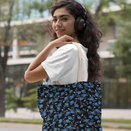 Aamantel Tote Bag