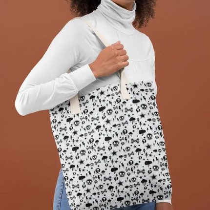 Illia Tote Bag