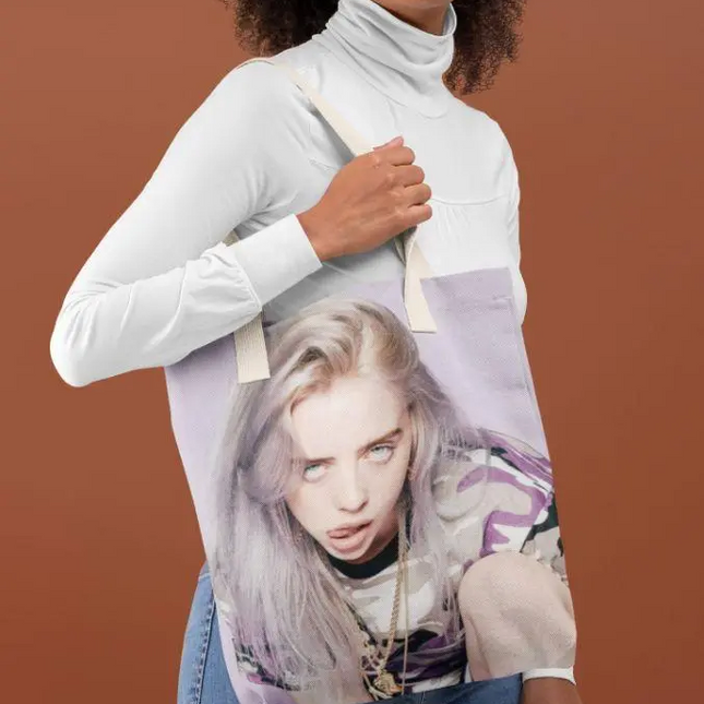 Hrír Tote Bag