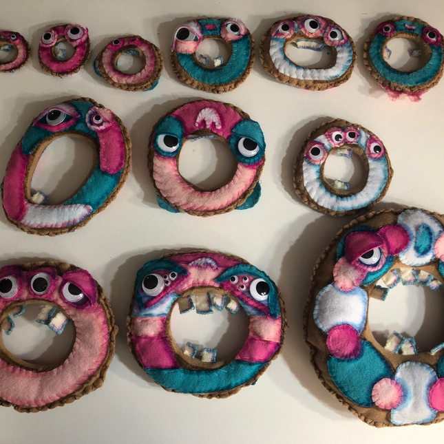Dirty Dozen (stand and 12 donut plush figures)